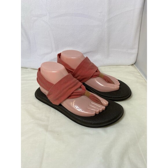 Sanuk Coral Red Yoga Padded Cloth Strap Sling Thong Sandals 9 - Picture 1 of 6